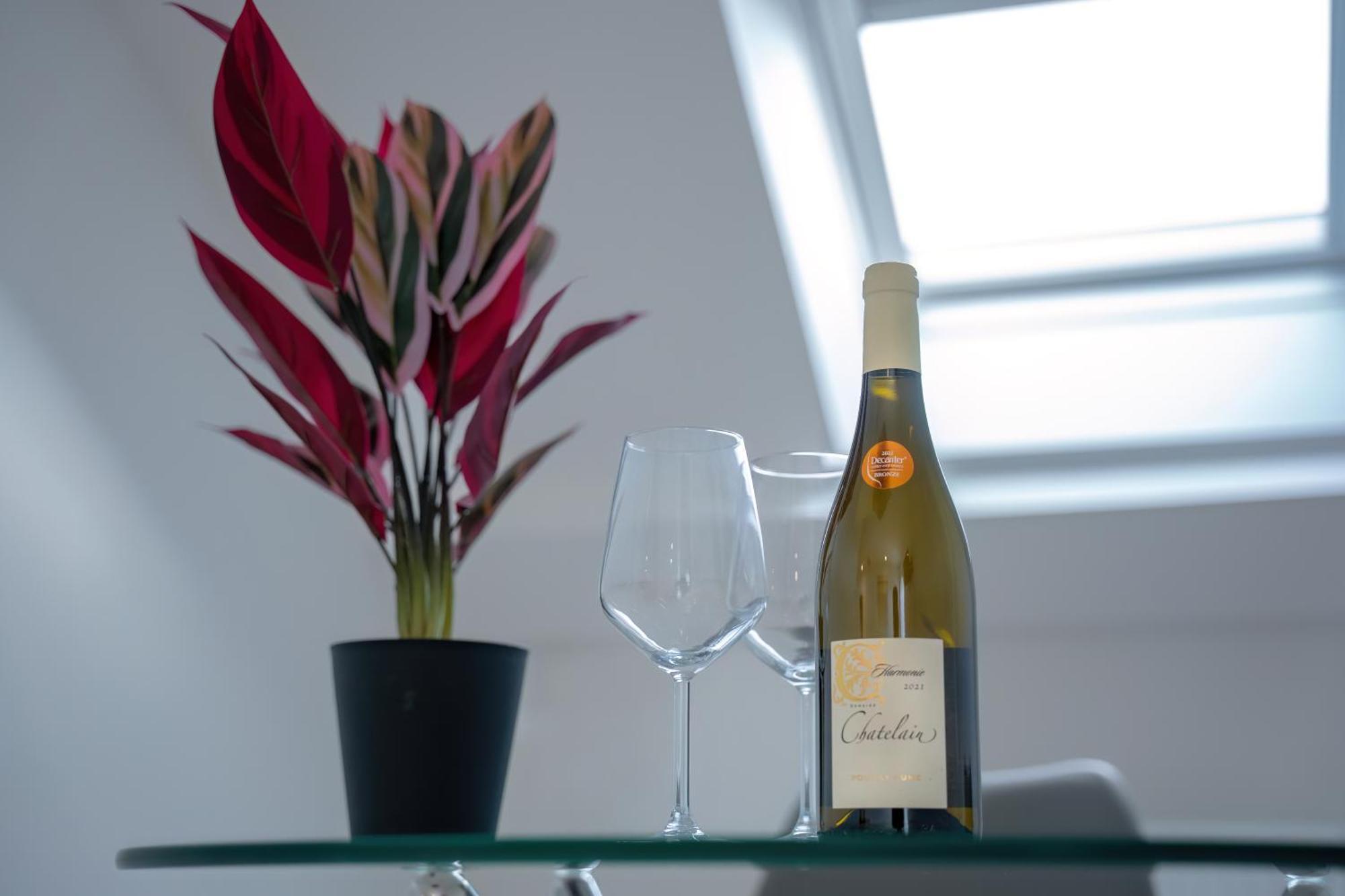 Lonsdale House Boutique Apartments Улверстон Экстерьер фото