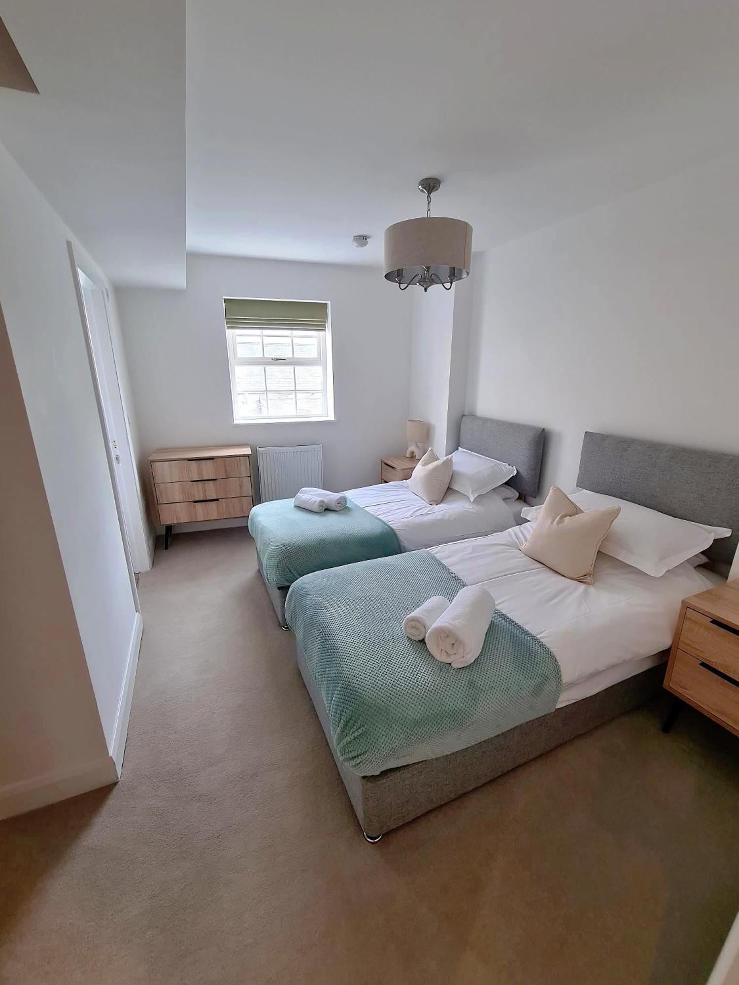 Lonsdale House Boutique Apartments Улверстон Экстерьер фото